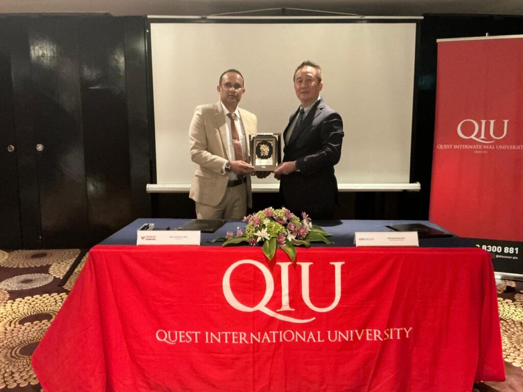 MoU with QIU (3)